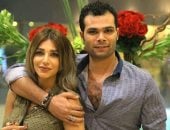 انفصال أحمد عبد الله محمود عن زوجته سارة نخلة بعد زواج 3 سنوات