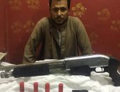 القبض على هارب من حكم بالسجن 15 سنة بحوزته سلاح نارى بشبين القناطر