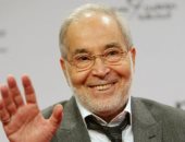 حسن يوسف: أواصل قراءة عدة أعمال وأنتظر عرض "الضاهر"