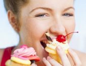 4 أطعمة غير صحية تزيد الرغبة في تناول السكر.. منها المشروبات الغازية