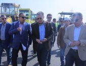 وزير النقل يتفقد أعمال إنشاء طريق داعم للدائرى بطول30 كم وتكلفة 150 مليون جنيه