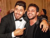 محمد رشاد يغنى "إحساسى" للمرة الأولى لايف بحفل زفاف مدير أعماله