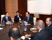 رئيس الوزراء يلتقى رئيس شركة CSCEC الصينية المنفذة لحى المال بالعاصمة الإدارية