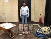 صور.. سقوط "لبان" أثناء التنقيب عن الآثار داخل عقار بالجمالية