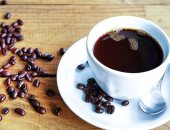 دراسة: تناول كوب من القهوة الداكنة يوميا تحميك من الزهايمر والشلل الرعاش   