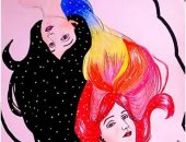 قارئة تشارك برسومات فنية "بورتريه" باستخدام الألوان الخشب والإكريليك