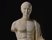 تمثال لشاعر رومانى للبيع فى دار سوثبى للمزادات بـ 2 مليون جنيه استرلينى