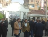 صور.. أعضاء الوفد يتوافدون على مقر الحزب للمشاركة بانتخابات الهيئة العليا