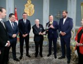 رئيس تونس يستقبل الترجى بعد التتويج بلقب دوري أبطال أفريقيا.. صور