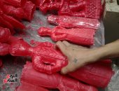 صورة اليوم.. فى مولد النبى.. مسلم مسيحى "حلاوة واحدة"