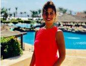 صور.. منة فضالى بالهوت شورت فى "سهل حشيش": كن نفسك