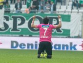تريزيجيه أفضل لاعب فى مباراة قاسم باشا وبورصا سبور بالدورى التركى