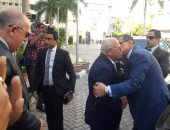 صور.. محافظ بورسعيد يستقبل وزير القوى العاملة قبل زيارة حقل "ظهر"