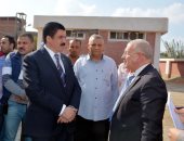 محافظ القليوبية يطالب بسرعة الانتهاء من مشروع صرف صحي كفر العرب 