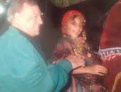 ناهد السباعى تسترجع ذكريات طفولتها بصورة مع جدها فريد شوقى