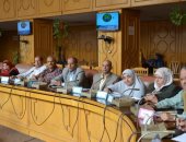 محافظ الإسماعيلية يؤكد رفع درجة الاستعداد لاستقبال الشتاء ومواجهة السيول