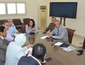 محافظ دمياط تستعرض الموقف التنفيذى لمدينة دمياط للأثاث