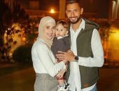 صور.. لاعبو الأهلى يغسلون أحزان السقوط الأفريقى فى عيد ميلاد "دولا"