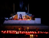 صور.. مالطا تحيى الذكرى السنوية الأولى لاغتيال صحفية وثائق بنما بالشموع