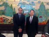 وزير الإعلام الصينى: إنجازات عهد السيسى حافظت على استقرار مصر.. والتعاون الإعلامى بين البلدين حقق إنجازات كثيرة.. ويؤكد: ما يتردد بأن الصين ينقصها حرية الاعتقاد ليس صحيحا.. ومكافحتنا للإرهاب فعالة