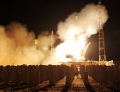 صور.. إطلاق أول صاروخ من طراز "سويوز" الروسى للفضاء بعد هبوط اضطرارى 