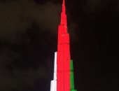 برج خليفة يتزين بألوان علم سلطنة عمان فى  اليوم الوطنى الـ 48