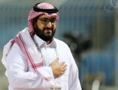 لأول مرة فى السعودية.. إصابة رئيس نادى النصر بقطع فى الرباط الصليبى