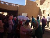 إنطلاق رحلات ( أعرف بلدك )  بمحافظة الوادى الجديد 