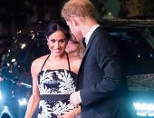 ميجان ماركل بالأسود فى إحدى إطلالاتها بعد إعلان الحمل