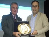 محافظ الإسكندرية يلتقي نائب عمدة مارسيليا للعلاقات الدولية لمناقشة سبل التعاون 