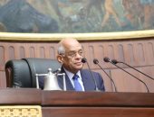 "رئيس البرلمان" يرفع الجلسة العامة بعد مناقشة 12 مادة بقانون "النقل البرى" 