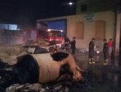 صور.. الدفع بـ7 سيارات إطفاء للسيطرة على حريق بمصنع كارتون بالخانكة