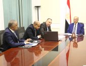 محافظ القاهرة: تطوير أسطول هيئة النقل العام وتحديثه وزيادة أعداده