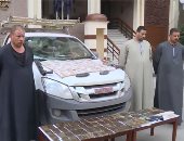 شاهد لحظات اقتحام الشرطة لأوكار المخدرات بمنطقة أبو الغيط