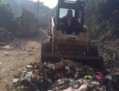 فى استجابة لما نشر بـ"اليوم السابع".. رفع أكوم القمامة بقرية صناديد بالغربية