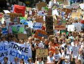 صور.. إضراب فى أستراليا احتجاجا على تقاعس الحكومة بشأن تغير المناخ