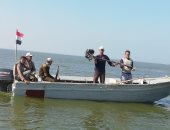 صور.. إزالة تعديات وضبط المخالفات فىحملة على بحيرة البرلس