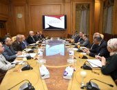 العصار يبحث مع وزير الصناعة مجالات توطين التكنولوجيا فى مصانع الوزارة