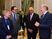 رئيس "دفاع الجمعية الوطنية الفرنسية": مظاهرات باريس تحولت لأعمال تخريبية 