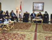 محافظ أسيوط يلتقى قيادات الدين المسيحى وممثلى الكنائس المختلفة بالمحافظة