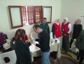 صور.. شباب العريش يقبلون على المشاركة فى حملة 100 مليون صحة