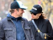 "بمنتهي السهولة".. كيف نفى برادلى كوبر وإيرينا شايك خبر توتر علاقتهما العاطفية