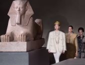 شاهد.. "شانيل" تستحضر روح الفراعنة فى عرض أزياء بنيويورك