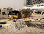صور..بوابات إلكترونية وأكشاك تحصيل أمام الصالات بمطار القاهرة 