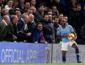 سترلينج يتهم الصحف الإنجليزية بتغذية العنصرية تجاه اللاعبين السود