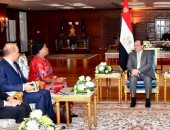 السيسي لسكرتير عام "الكوميسا": عودة مصر إلى التواجد المؤثر والفعال على الساحة الأفريقية تهدف إلى التعاون والتعمير والبناء لصالح الأشقاء الأفارقة.. "وتشيلشي" تشيد بالتحسن المطرد في أداء الاقتصاد المصري