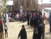 صور ..الداخلية توزع بطاطين بالمجان على البسطاء بالقرى