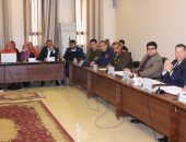 محافظ بنى سويف يشكل منظومة للتوسع فى إقامة منافذ بيع السلع الأساسية