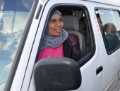 فيديو.. يوم في حياة السيدة نحمدو "سائقة الميكروباص"
