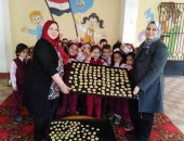 معلمات رياض الأطفال بمدرسة بدمنهور يشاركن بصور محاكاة احتفالات عيد الفطر